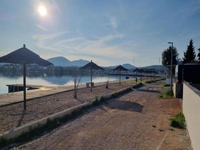 Apartment Charming studio apartment in Bilice - Environment photo 19