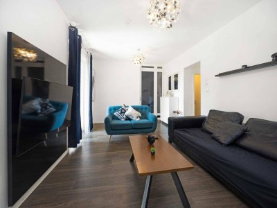 Apartment Spacious apartment in Brodarica with garden - Features photo 13