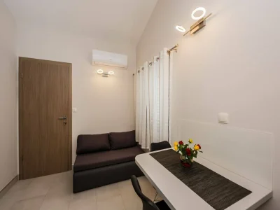 Apartment Küstenwohnung in Sibenik-Brodarica - Features photo 10