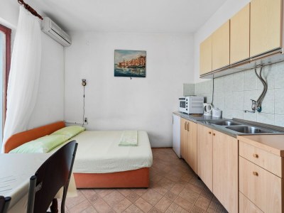 Apartment Wohnung in Brodarica nahe Strand Gaj - Features photo 14