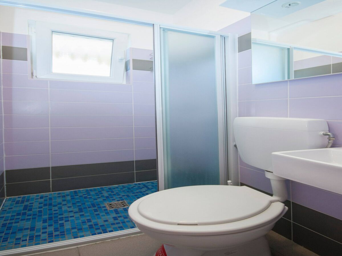 Apartment Apartment in Dalmatia with garden view - Features photo 4