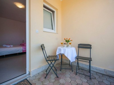 Apartment Apartment in Dalmatia with garden view - Outdoor photo 37