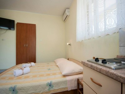 Apartment Inviting studio apartment in Primošten - Features photo 7