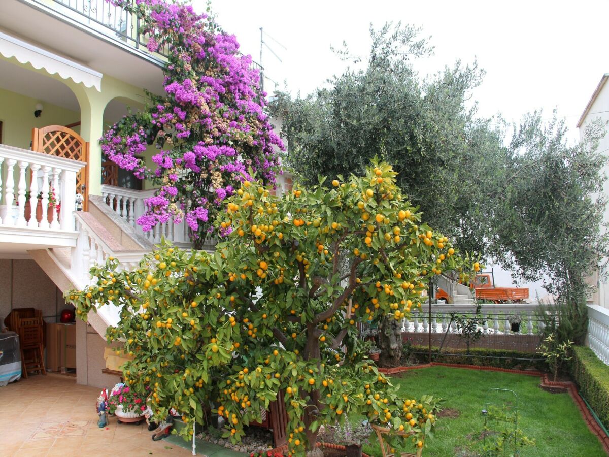 Apartment Serene retreat near Beach Malo Vitra - Outdoor photo 3