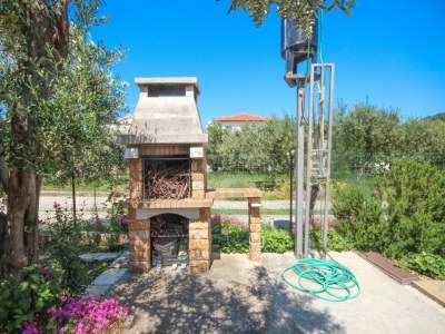 Apartment Wohnung in Tribunj nahe Tribunj Strand - Outdoor photo 8