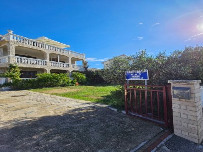 Apartment Studio in Tribunj near Bristak Beach - Outdoor photo 8
