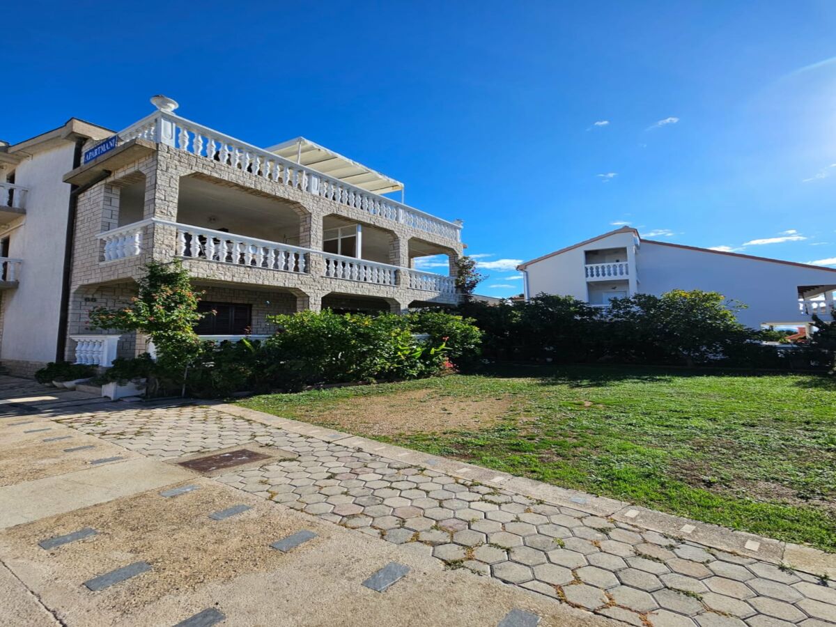 Apartment Wohnung in Tribunj nahe Stränden - Outdoor photo 2