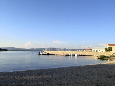 Apartment Three-bedroom apartment in Murter - Environment photo 22