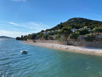 Apartment Three-bedroom apartment in Murter - Environment photo 24