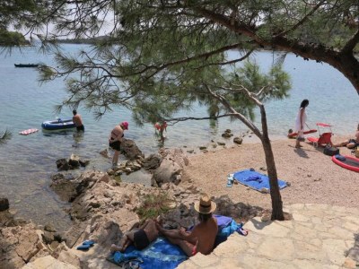 Apartment Three-bedroom apartment in Murter - Environment photo 32