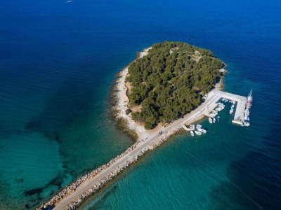 Apartment Three-bedroom apartment in Murter - Environment photo 35