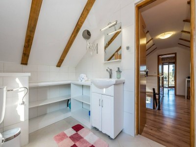 Holiday house Haus mit drei Schlafzimmern und Swimmingpool - Features photo 17