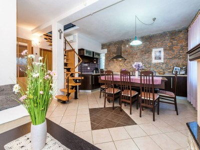 Holiday house Haus mit drei Schlafzimmern und Swimmingpool - Features photo 18