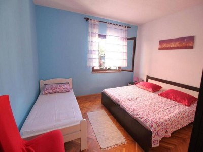 Apartment Apartment in Dinjiška by the Beach - Features photo 13