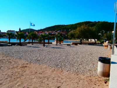 Apartment Charming one-bedroom apartment in Ugljan - Environment photo 18