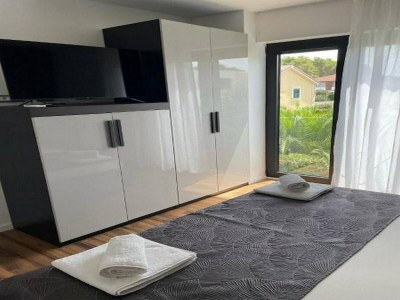 Apartment Charmante Wohnung mit einem Schlafzimmer in Ugljan - Features photo 11