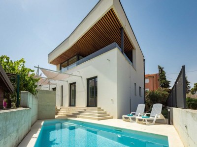 Villa Wunderschöne Villa mit Meerblick in Premantura - Outdoor photo 6