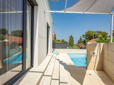 Villa Wunderschöne Villa mit Meerblick in Premantura - Outdoor photo 13