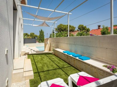 Villa Wunderschöne Villa mit Meerblick in Premantura - Outdoor photo 20