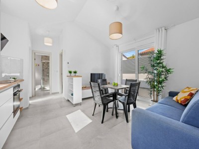 Apartment Attractive apartment in Peroj with terrace - Features photo 7