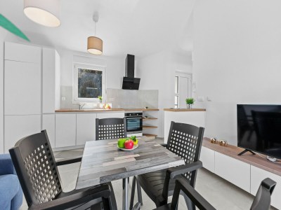 Apartment Attractive apartment in Peroj with terrace - Features photo 9