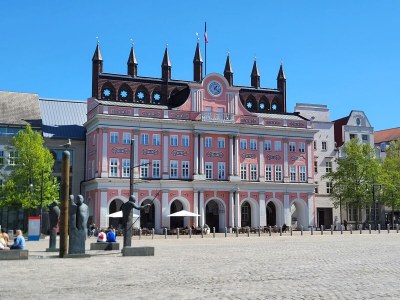 Holiday apartment Familienwohnung Rostock City - Environment photo 18