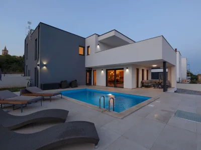 Villa Mayla in liznjan - Villa