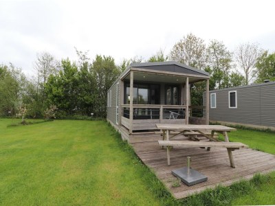 Holiday house Chalet by Hegermeer with Harbor Access in Heeg - Holiday house