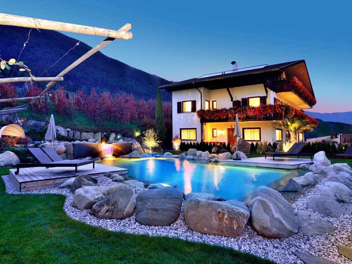 Holiday apartment Geranienhof - Holiday Apartment No.5