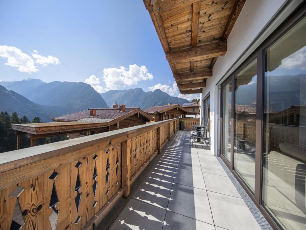 Holiday park Stylish Chalet by Ski Slopes - Outdoor photo 3