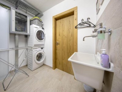 Holiday park Stylish Chalet by Ski Slopes - Outdoor photo 36