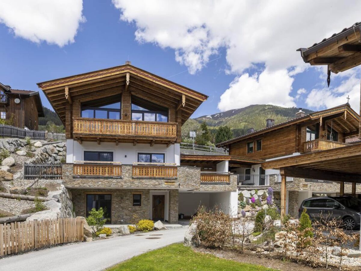 Holiday park Chalet mit Sauna in der Nähe des Skibusses - Outdoor photo 4