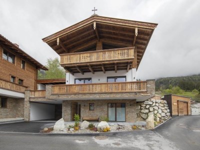 Holiday park Nationalpark Chalet Tulpspitze - Outdoor photo 6