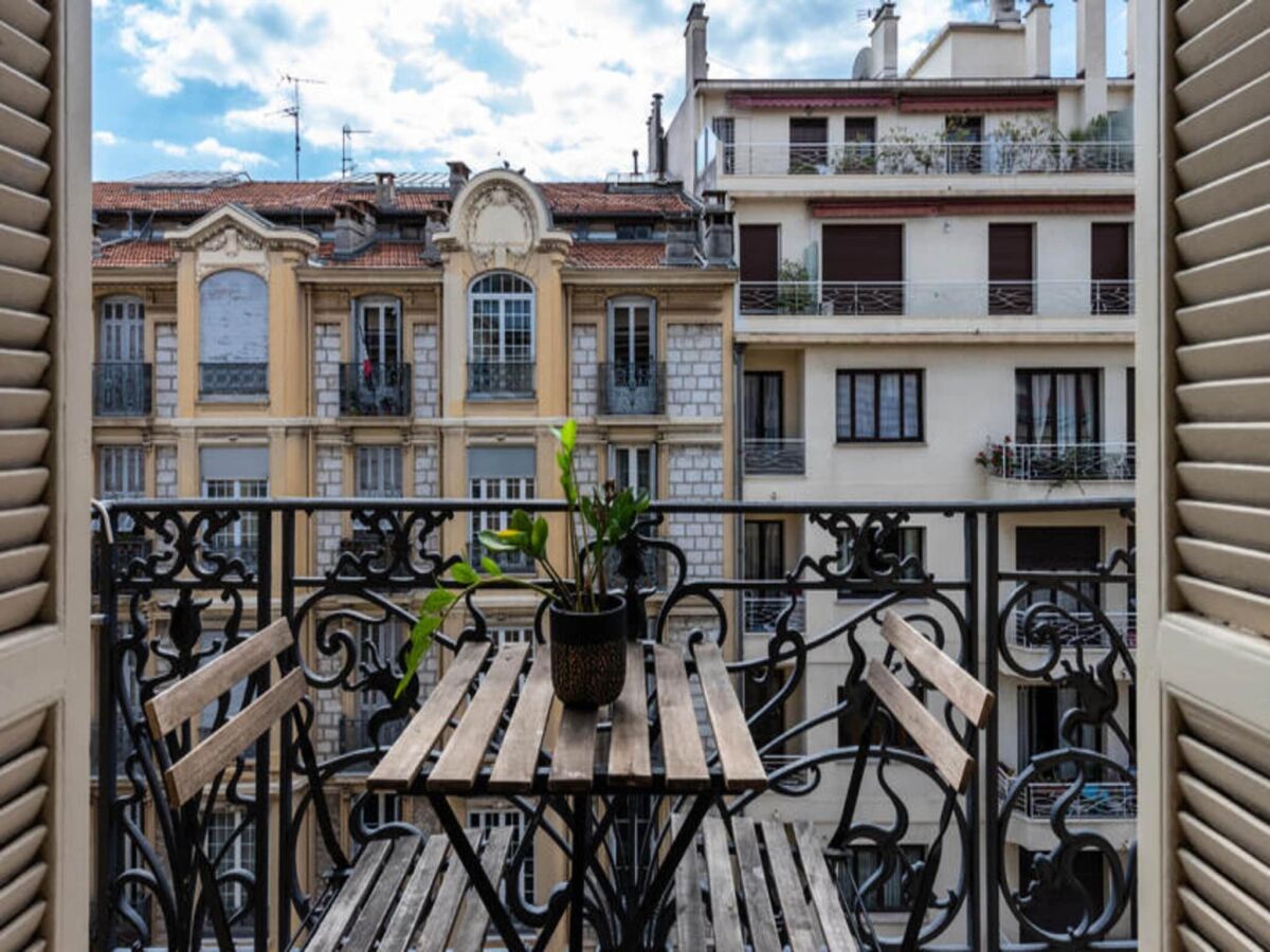 Apartment Wohnungen in Nizza
