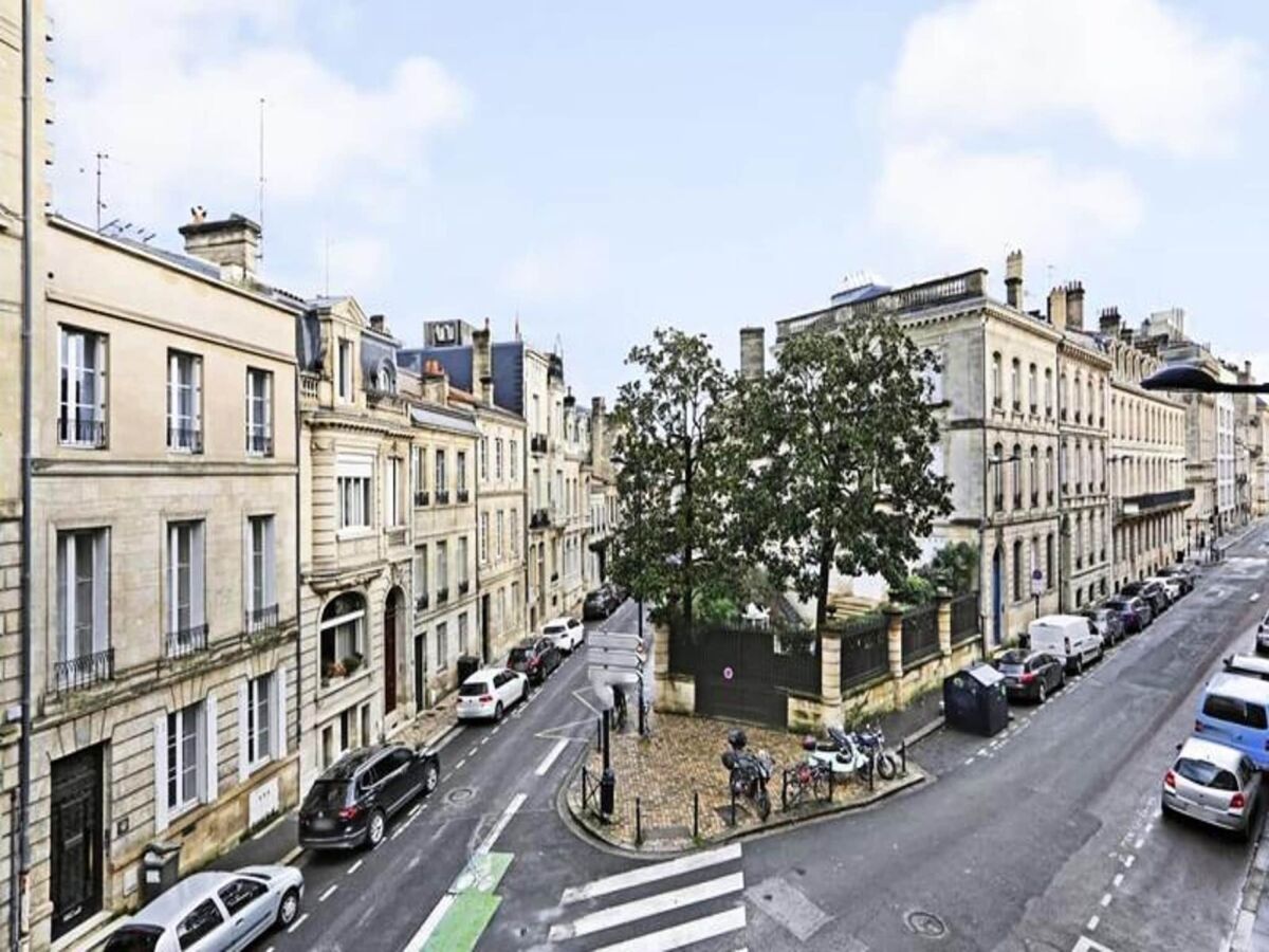 Apartment Maison Labruyère - Aviau Suite