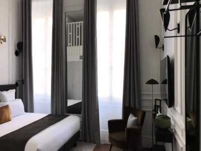 Apartment Maison Labruyère - Familie Aviau - Features photo 26