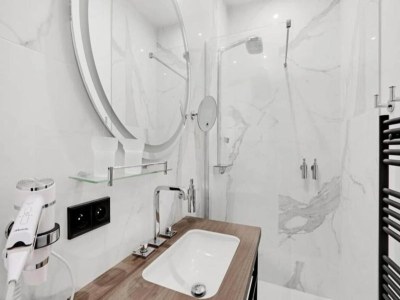 Apartment Maison Labruyère - Familie Aviau - Features photo 32