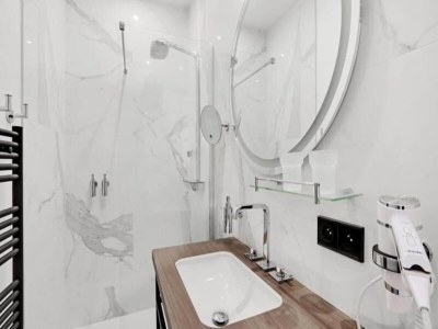 Apartment Maison Labruyère - Familie Aviau - Features photo 33