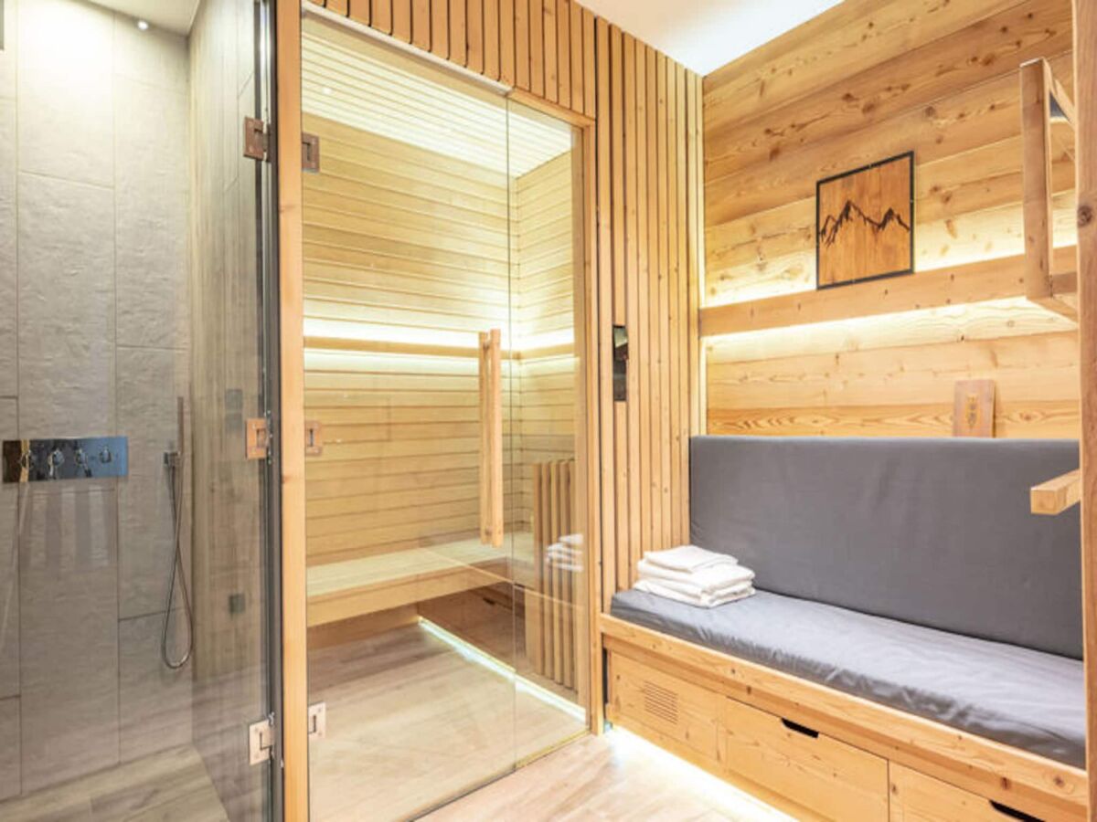 Apartment Chalets for 16 People - Outdoor photo 5