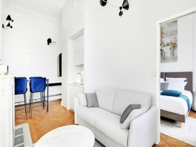 Apartment Maison Labruyère – Royal Garden Suite - Features photo 6