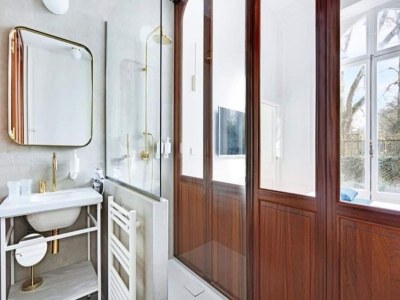 Apartment Maison Labruyère – Royal Garden Suite - Features photo 27