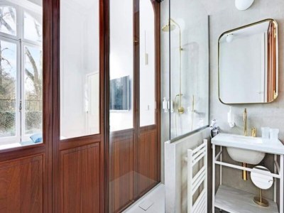 Apartment Maison Labruyère – Royal Garden Suite - Features photo 28