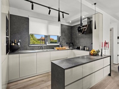 Villa Villa with Private Illuminated Pool - Features photo 32