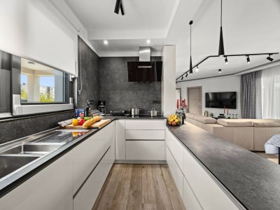 Villa Villa with Private Illuminated Pool - Features photo 40