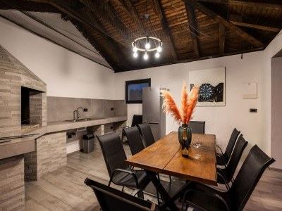 Villa Villa with Private Illuminated Pool - Outdoor photo 49