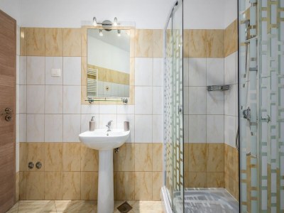 Apartment Angenehme Wohnung mit Pool, Sauna, Whirlpool - Features photo 8