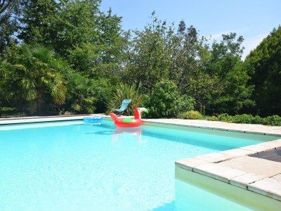 Holiday house Ferienhaus in Ardèche mit Pool & Garten - Outdoor photo 8