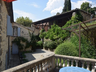 Holiday house Holiday Home in Ardèche near Château de Ventadour - Outdoor photo 12