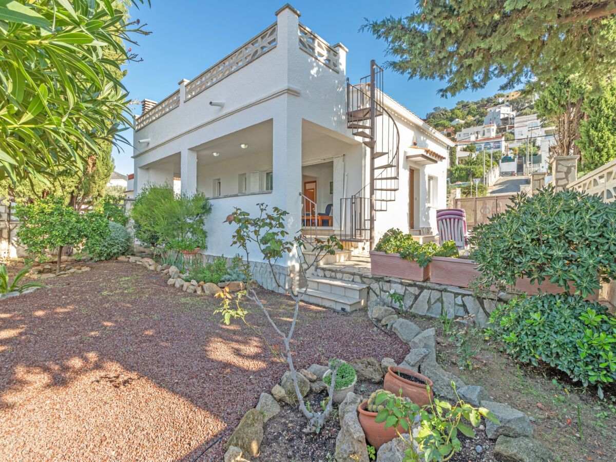 Villa 3 bedroom villa in Roses near the beach - Outdoor photo 4