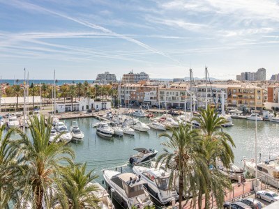 Apartment Apartment in Empuriabrava with Sea Views - Outdoor photo 3